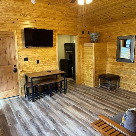 Hotel Kick Back Ranch Ramer Zewnętrze zdjęcie